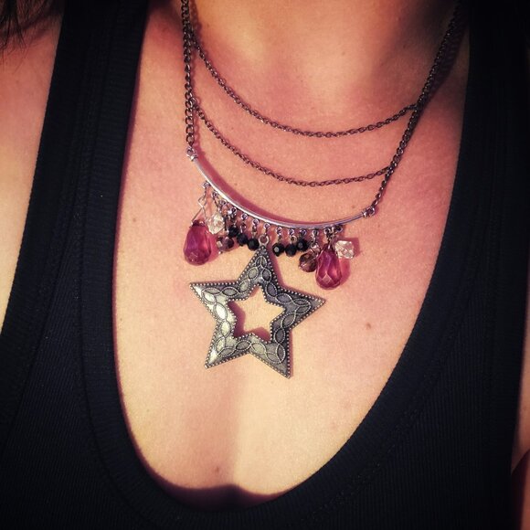 Rockstar Layered Star Necklace — Dark Chain, Glass Beads & Metal Alloy - Picture 1 of 5